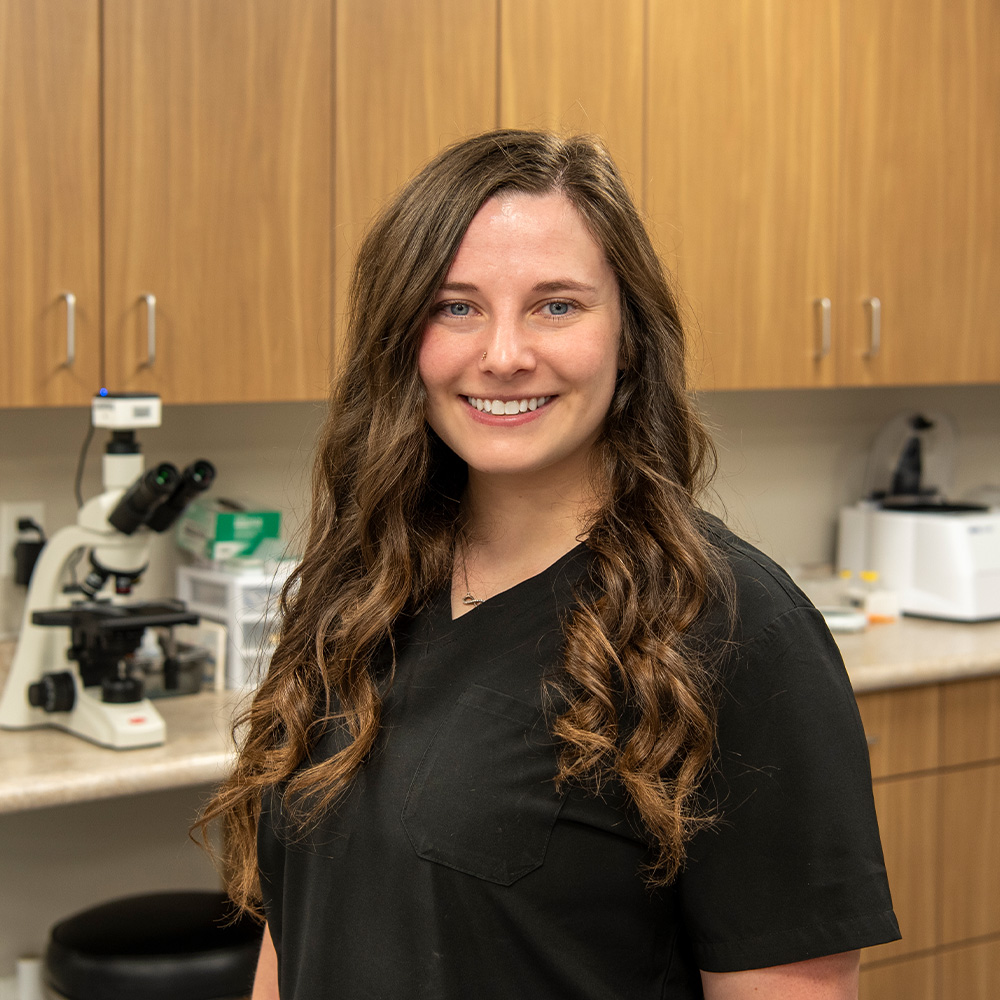 Taylor - Vet Assistant